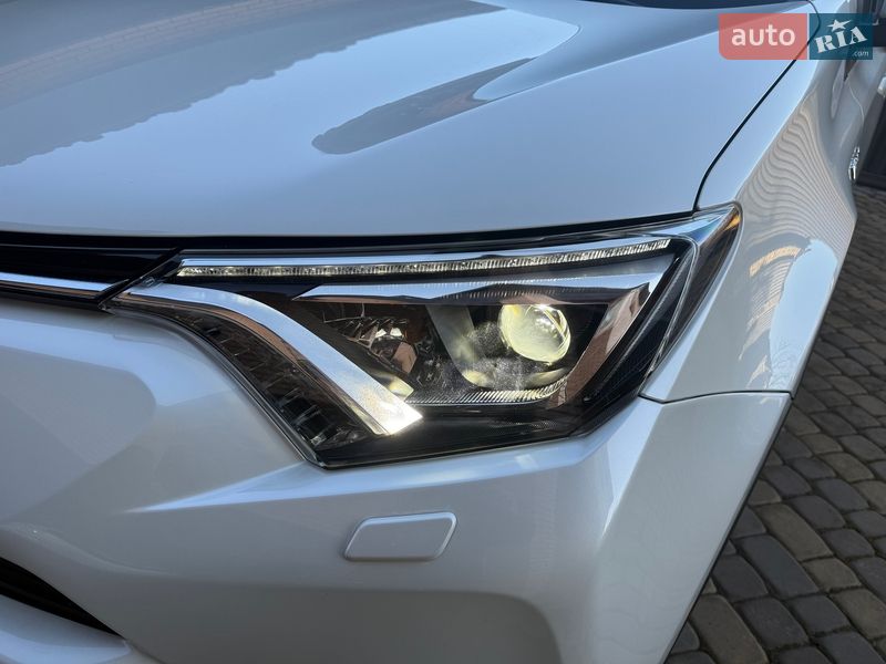 Внедорожник / Кроссовер Toyota RAV4 2016 в Виннице фото 32 Внедорожник / Кроссовер Toyota RAV4 2016 в Виннице