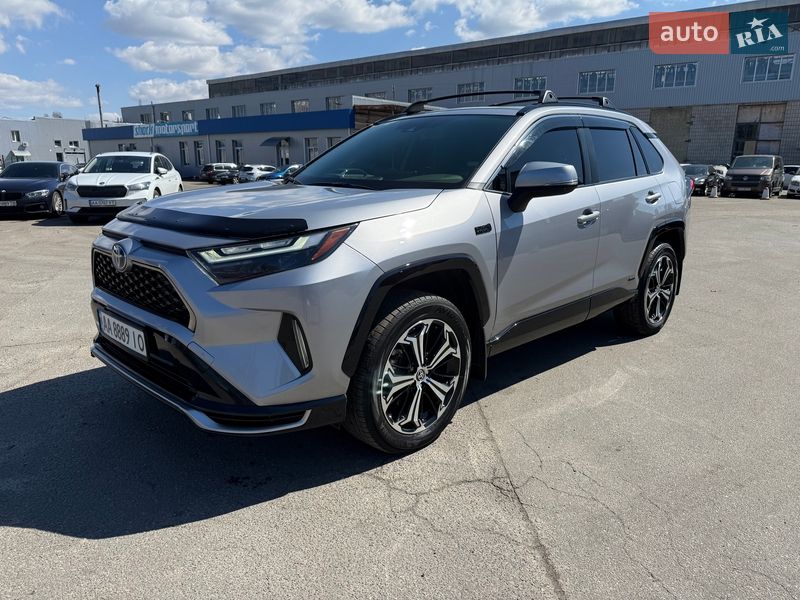 Внедорожник / Кроссовер Toyota RAV4 2023 в Киеве фото 3 Внедорожник / Кроссовер Toyota RAV4 2023 в Киеве