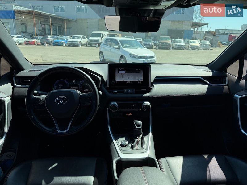 Внедорожник / Кроссовер Toyota RAV4 2023 в Киеве фото 30 Внедорожник / Кроссовер Toyota RAV4 2023 в Киеве