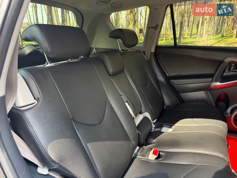 Внедорожник / Кроссовер Toyota RAV4 2007 в Киеве фото 28 Внедорожник / Кроссовер Toyota RAV4 2007 в Киеве