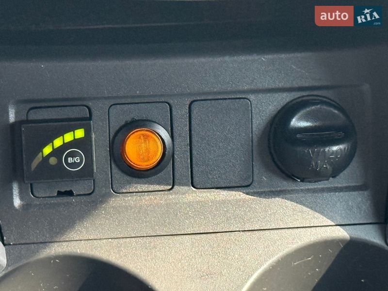 Внедорожник / Кроссовер Toyota RAV4 2007 в Киеве фото 37 Внедорожник / Кроссовер Toyota RAV4 2007 в Киеве