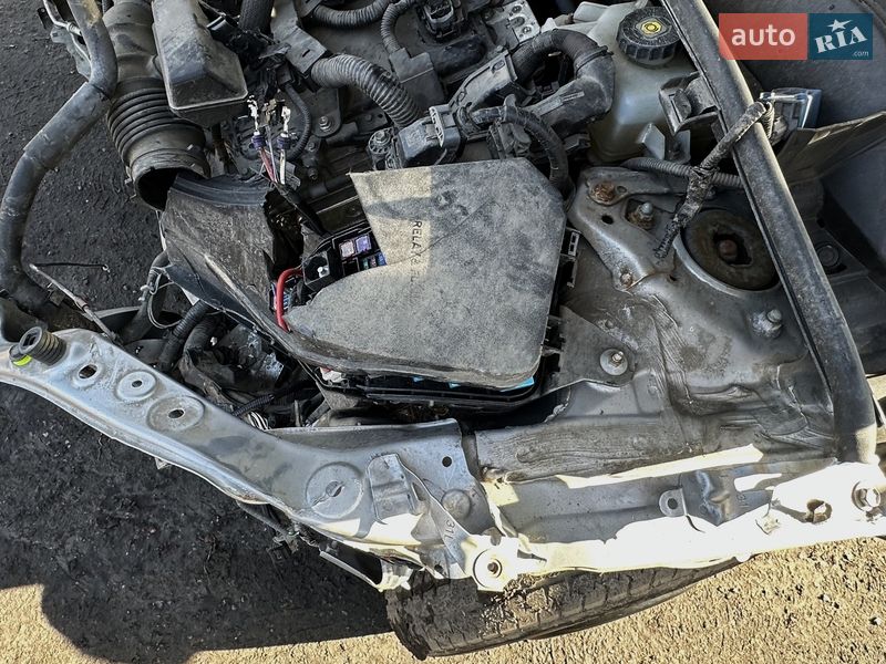 Внедорожник / Кроссовер Toyota RAV4 2019 в Киеве