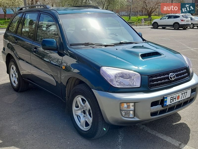 Внедорожник / Кроссовер Toyota RAV4 2003 в Одессе