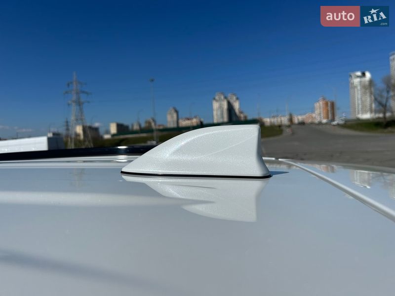 Внедорожник / Кроссовер Toyota RAV4 2023 в Киеве фото 15 Внедорожник / Кроссовер Toyota RAV4 2023 в Киеве