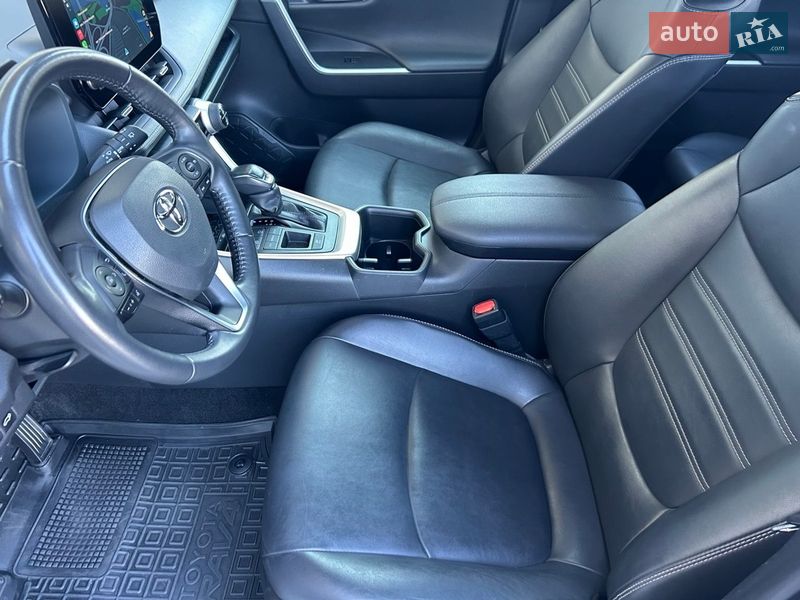 Внедорожник / Кроссовер Toyota RAV4 2023 в Киеве фото 21 Внедорожник / Кроссовер Toyota RAV4 2023 в Киеве