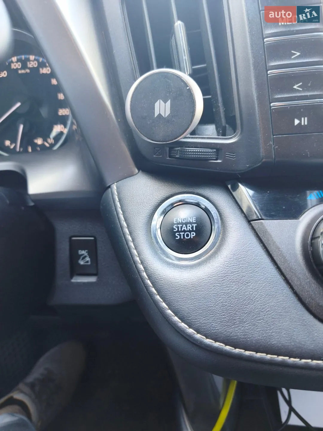 2016 Toyota RAV 4 - мініатюра 22