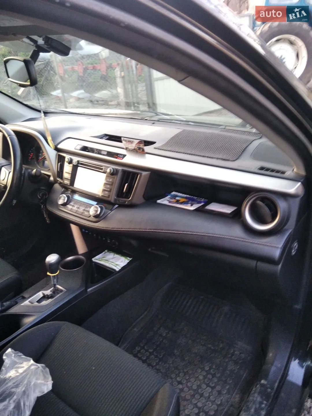 2013 Toyota RAV 4 - мініатюра 6