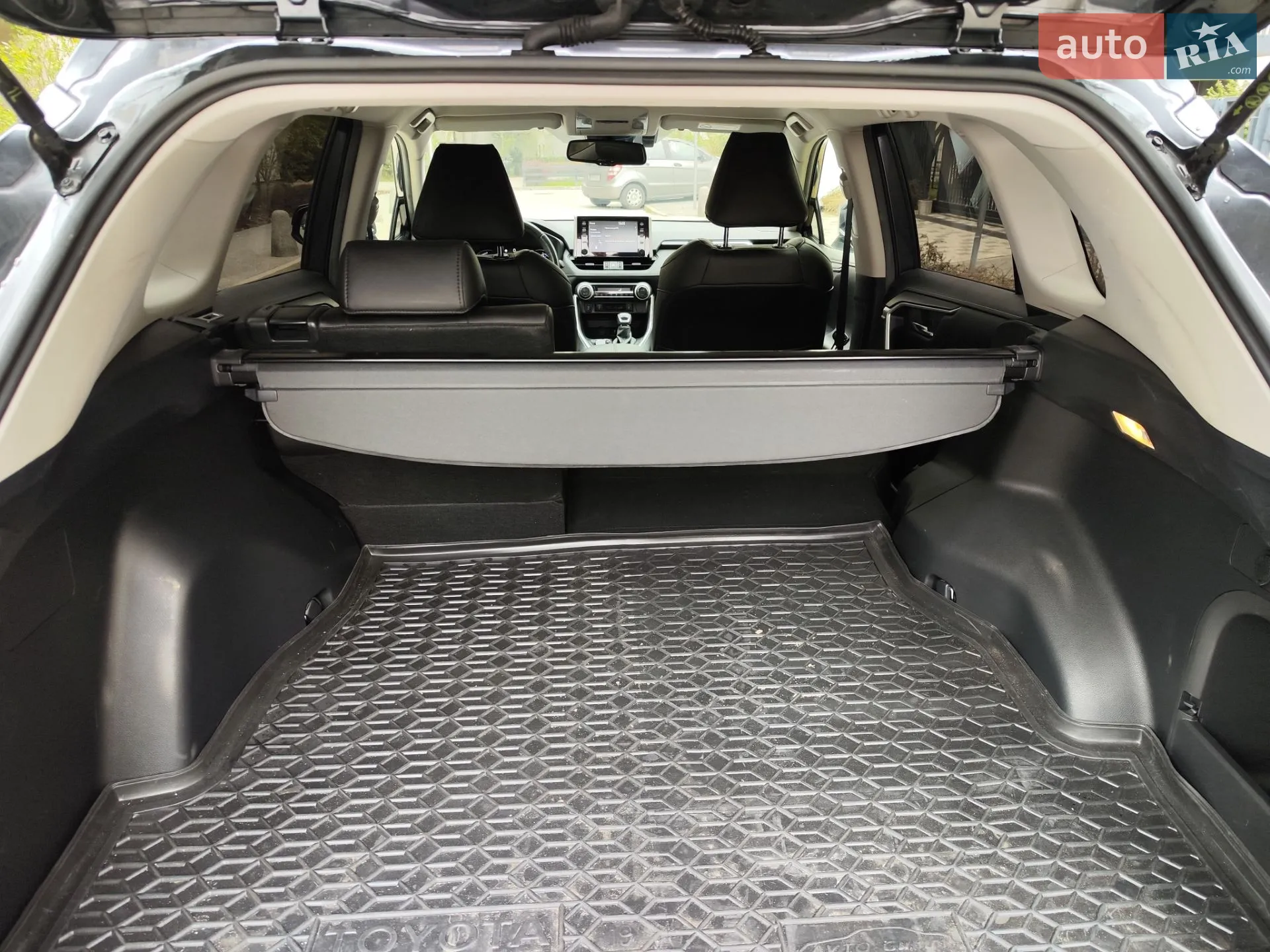 2021 Toyota RAV 4 - мініатюра 10