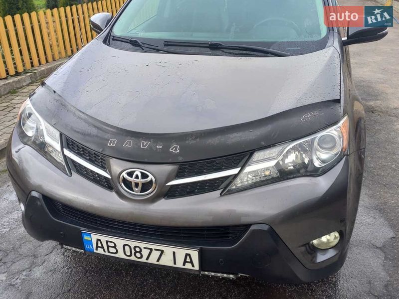 Toyota RAV4 2015