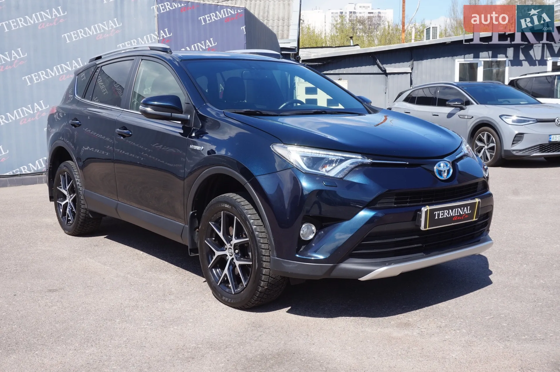 2017 Toyota RAV 4 - мініатюра 4