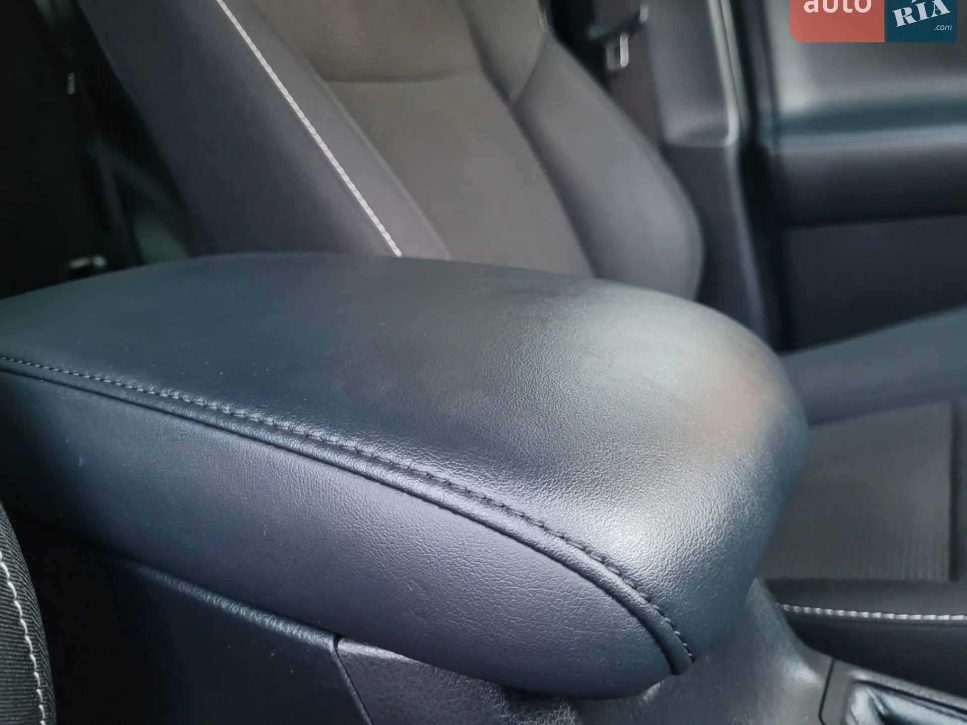 2017 Toyota RAV 4 - мініатюра 86