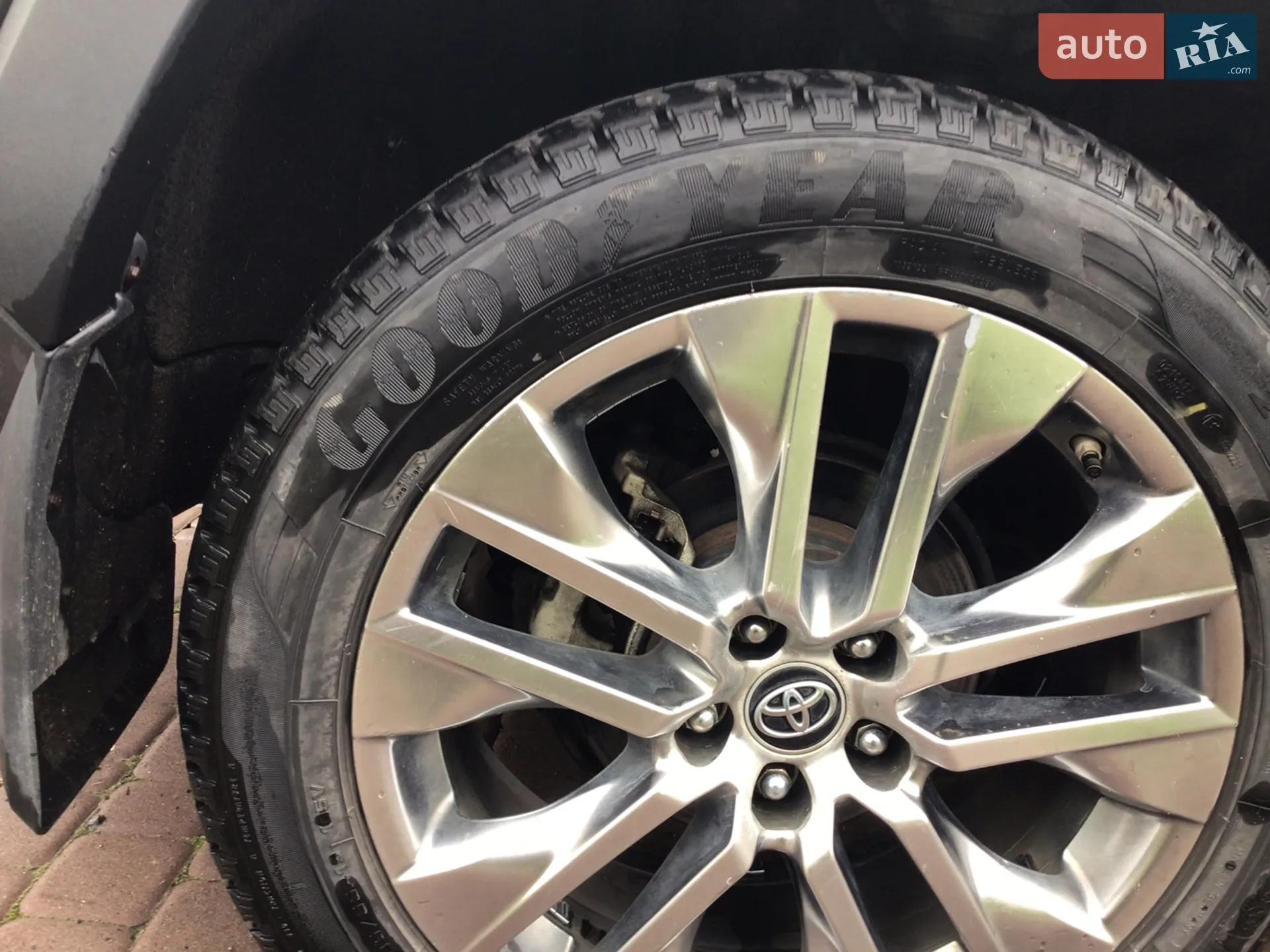 2019 Toyota RAV 4 - мініатюра 9
