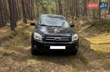 Внедорожник / Кроссовер Toyota RAV4 2008 в Коростене