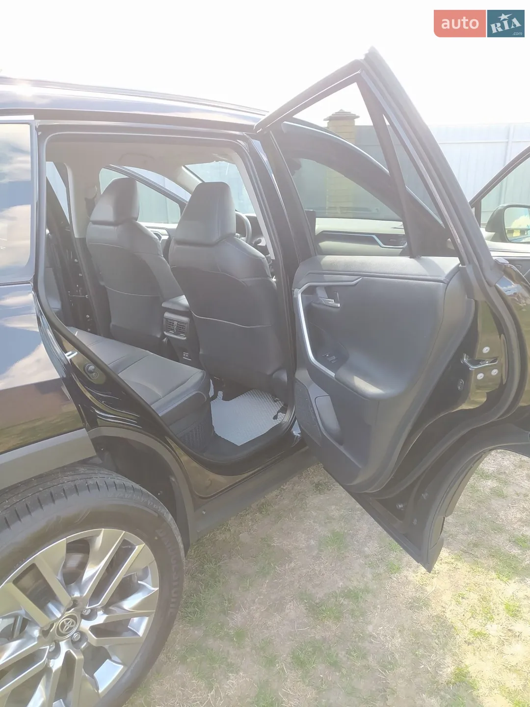 2024 Toyota RAV 4 - мініатюра 17