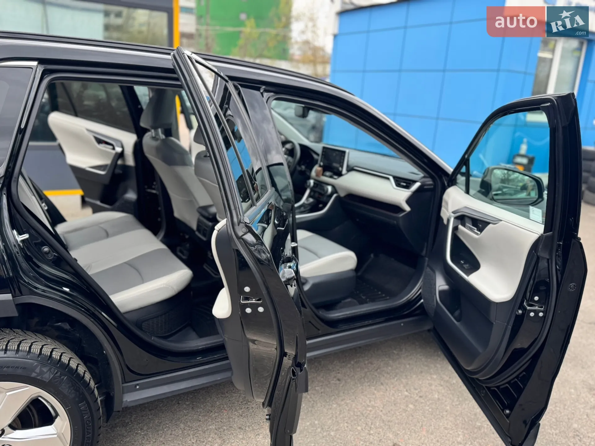 2019 Toyota RAV 4 - мініатюра 29