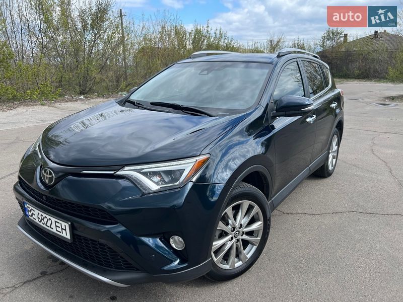 Toyota RAV4 2017