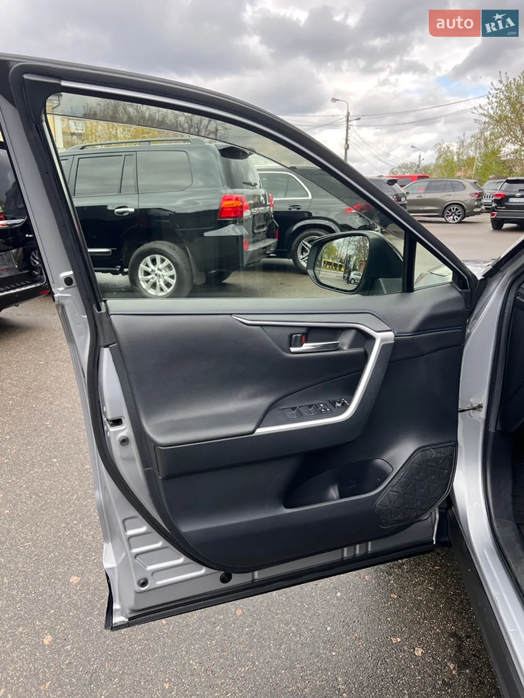 2019 Toyota RAV 4 - мініатюра 14