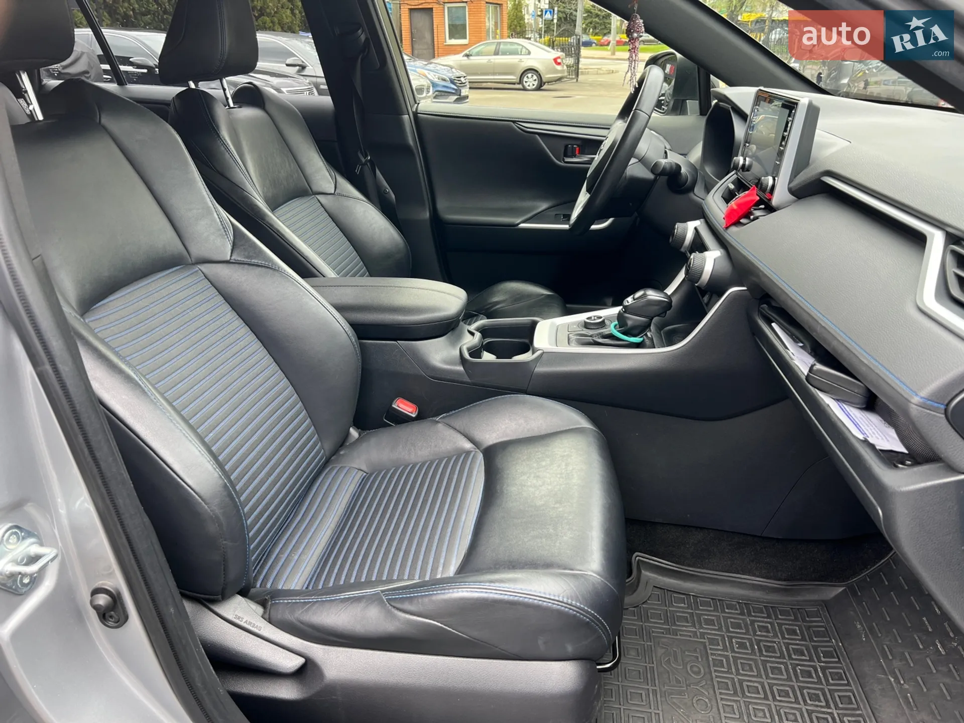 2019 Toyota RAV 4 - мініатюра 23