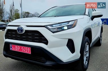 Позашляховик / Кросовер Toyota RAV4 2022 в Дніпрі