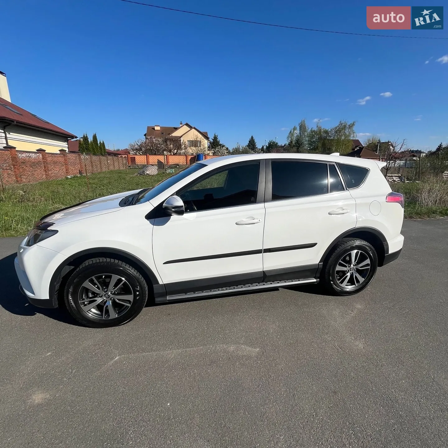 2017 Toyota RAV 4 - мініатюра 3