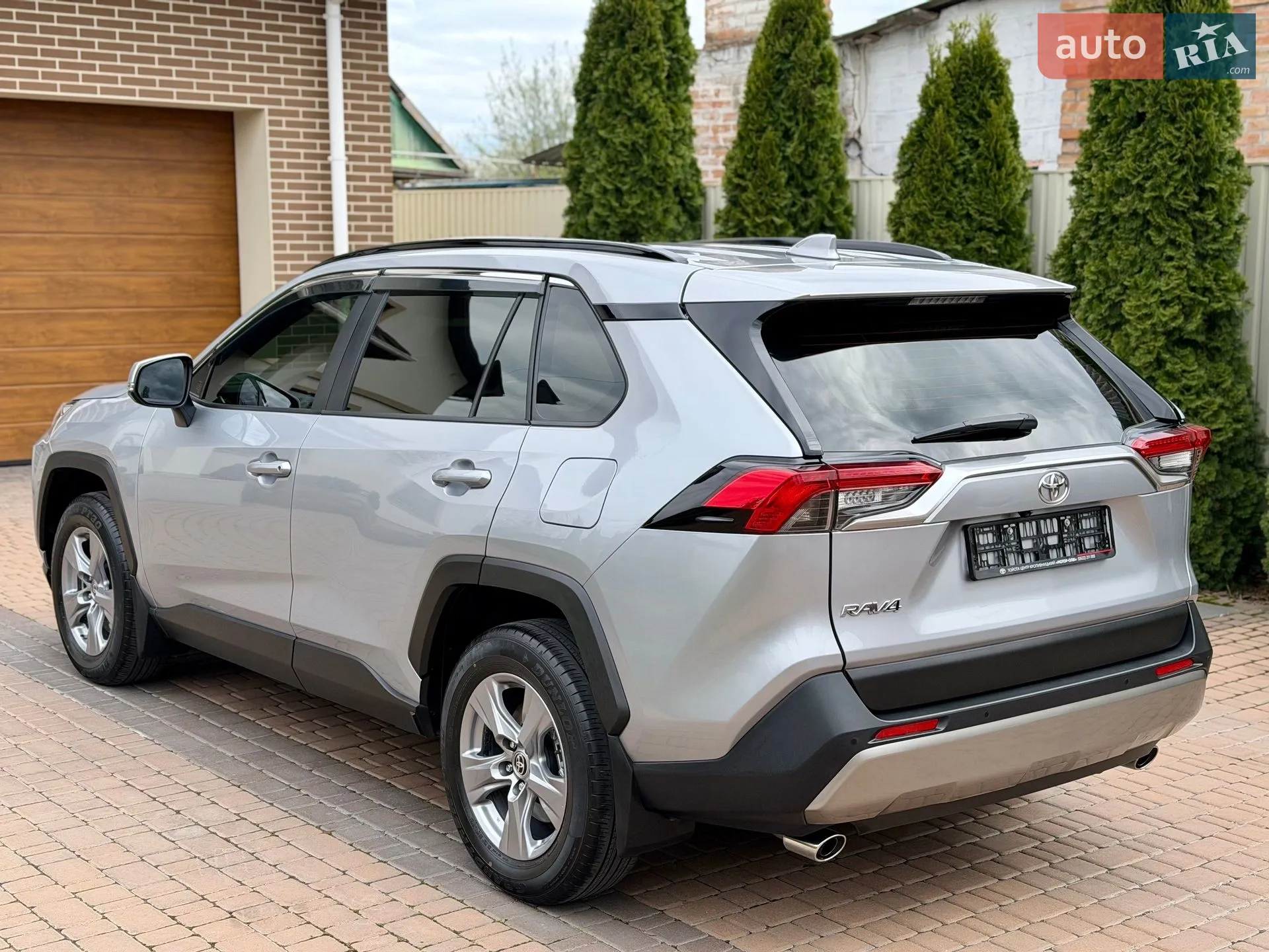 2023 Toyota RAV 4 - мініатюра 11