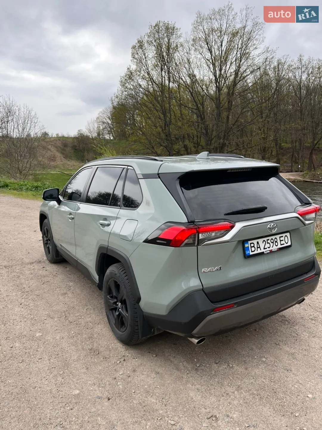 2020 Toyota RAV 4 - мініатюра 8