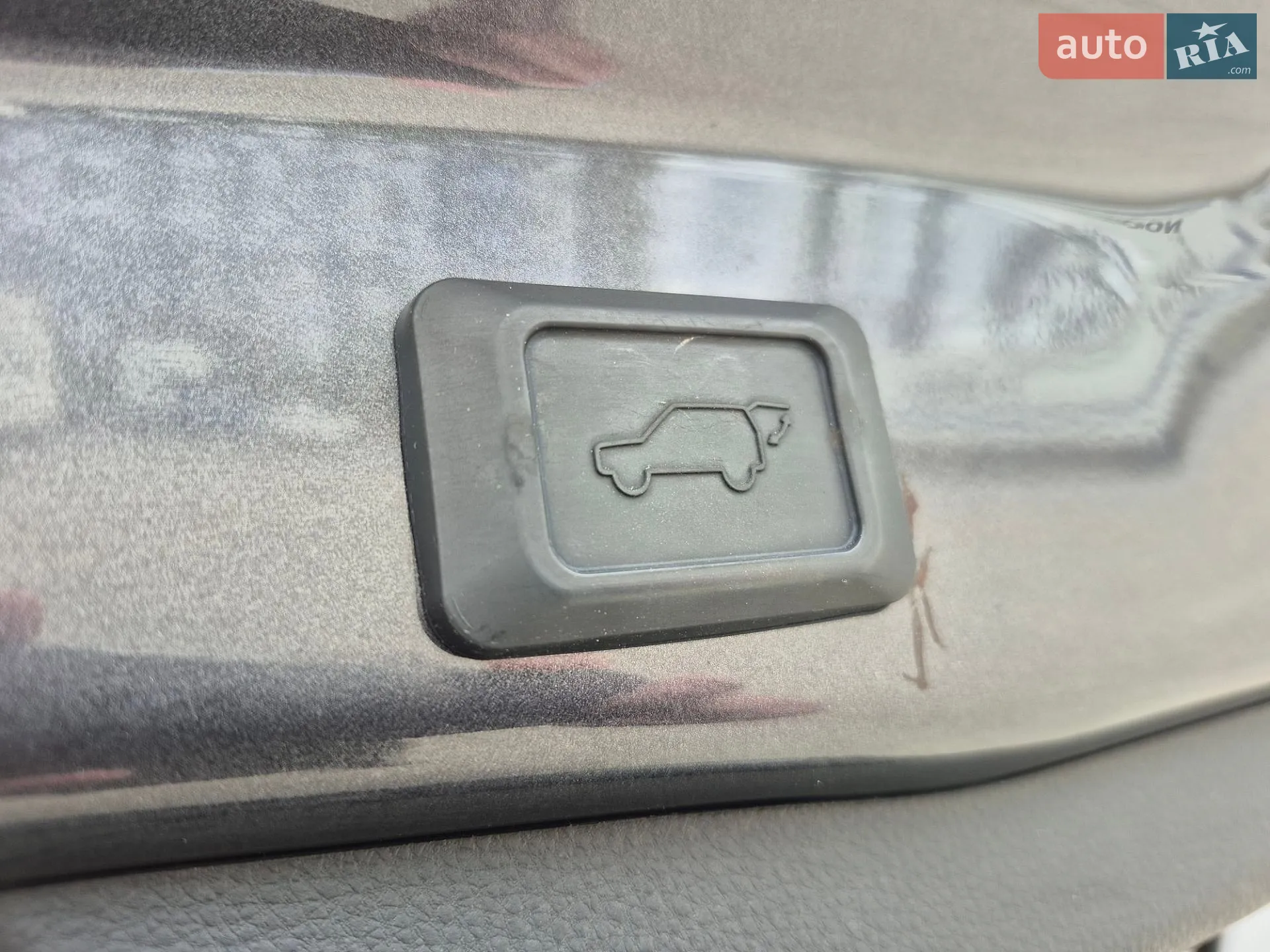 2019 Toyota RAV 4 - мініатюра 25