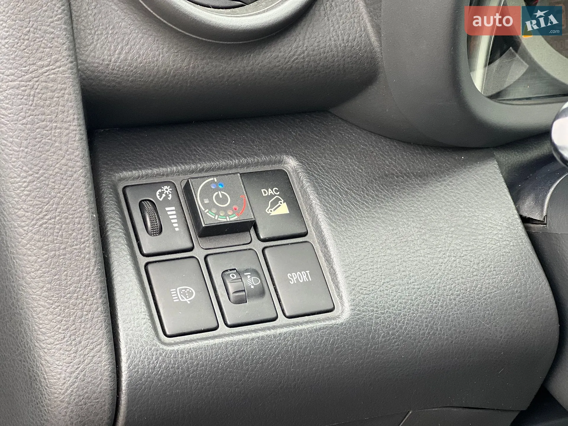 2010 Toyota RAV 4 - мініатюра 40