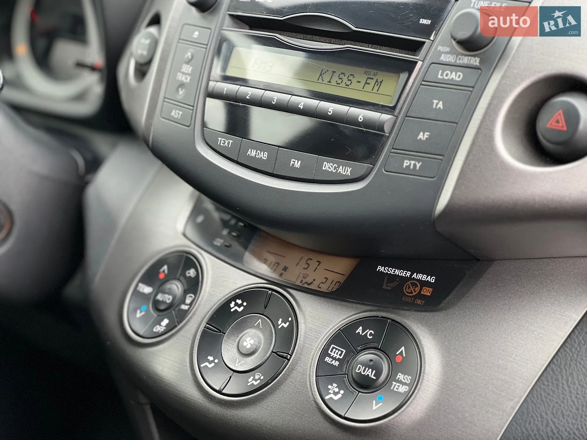 2010 Toyota RAV 4 - мініатюра 48