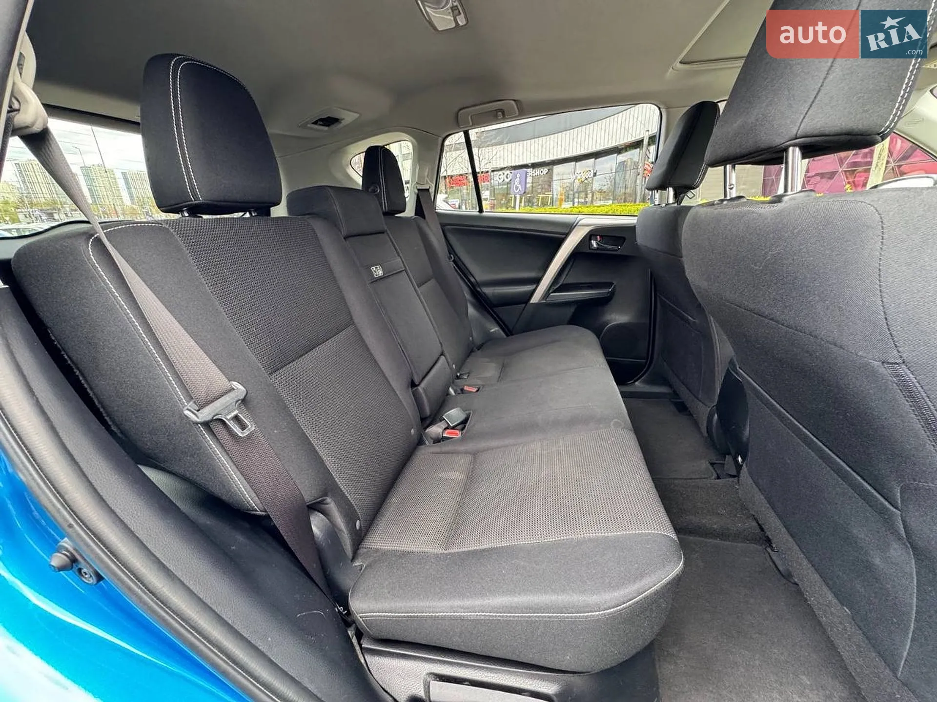 2016 Toyota RAV 4 - мініатюра 10
