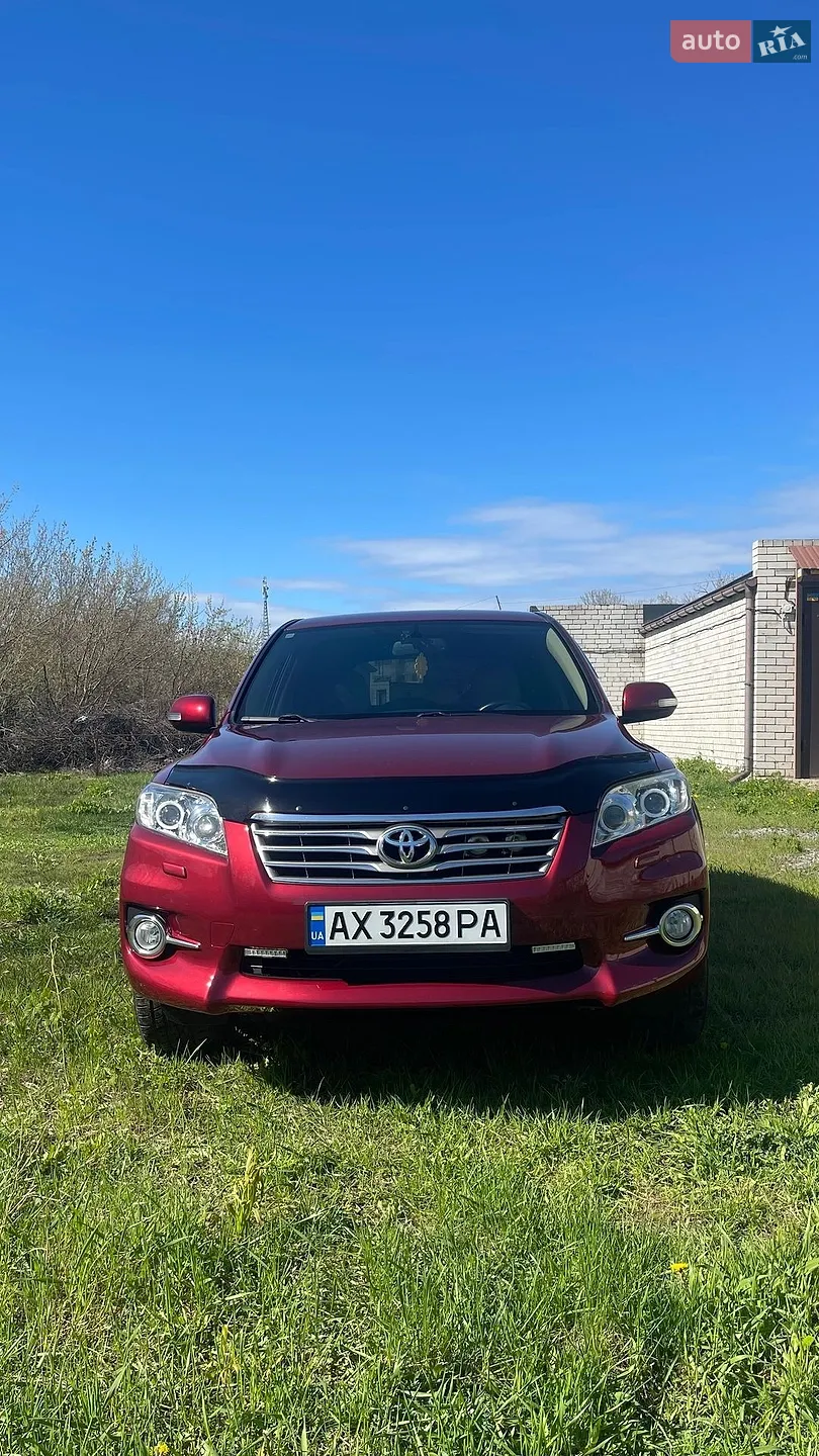 2010 Toyota RAV 4 - мініатюра 8