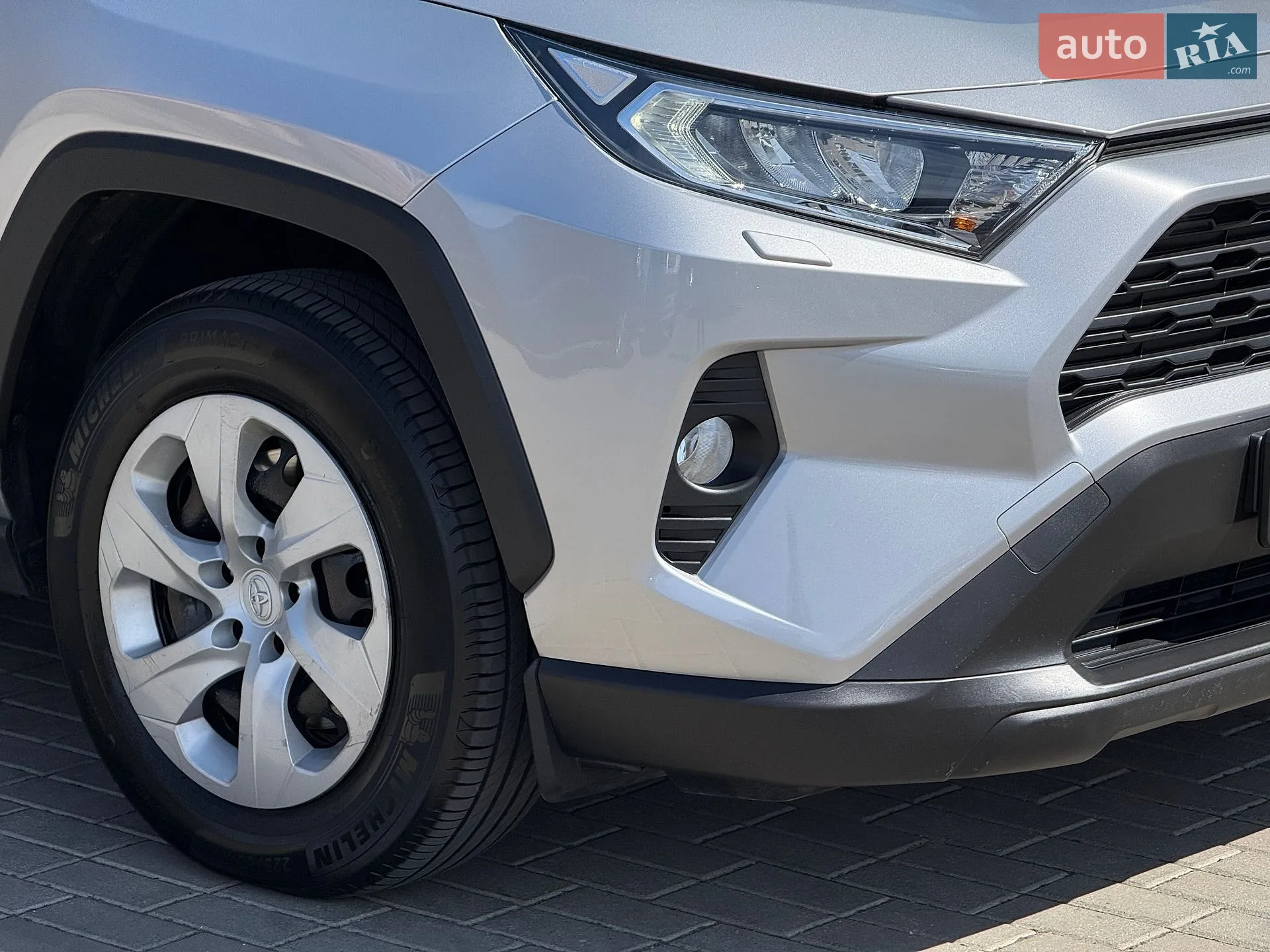 2019 Toyota RAV 4 - мініатюра 4