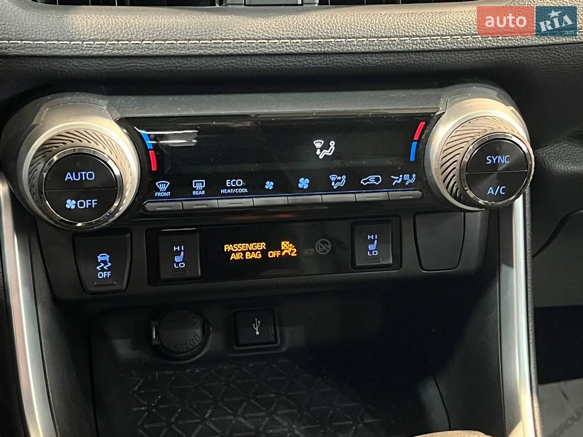 2022 Toyota RAV 4 - мініатюра 30