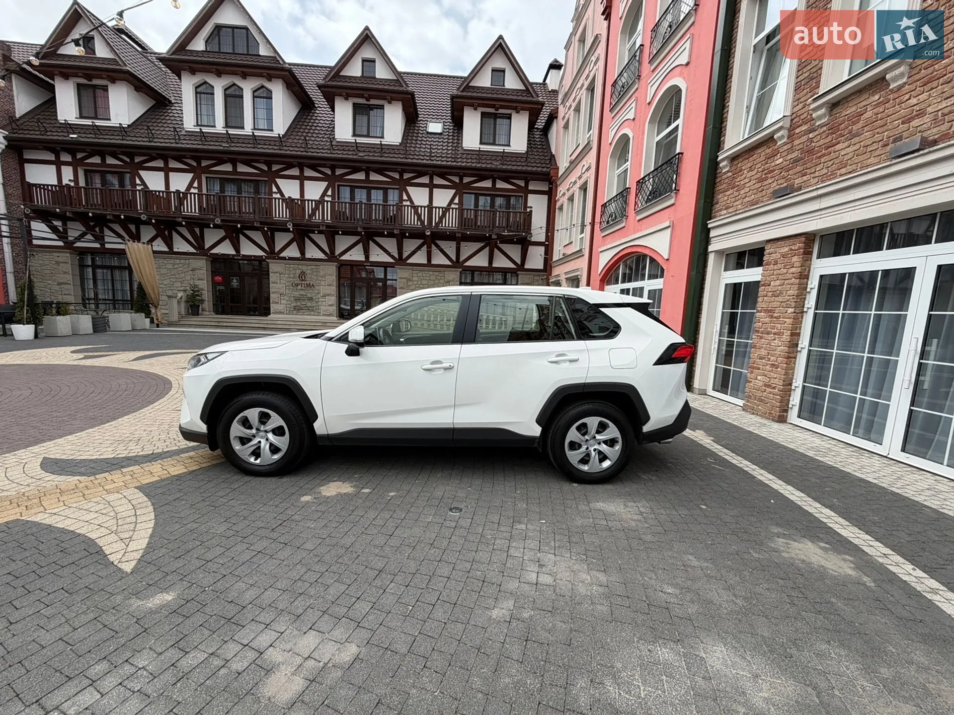 2021 Toyota RAV 4 - мініатюра 11