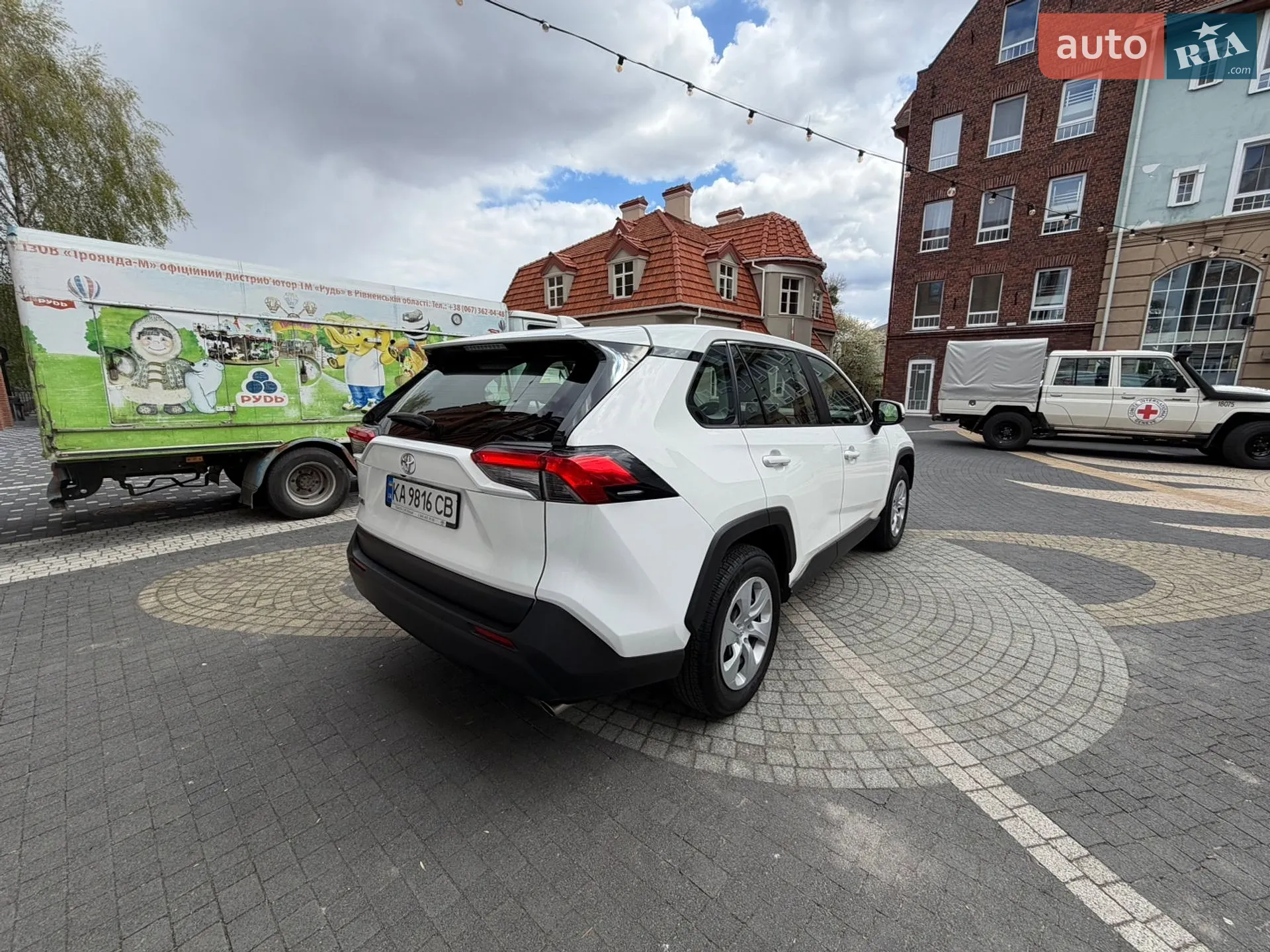 2021 Toyota RAV 4 - мініатюра 16