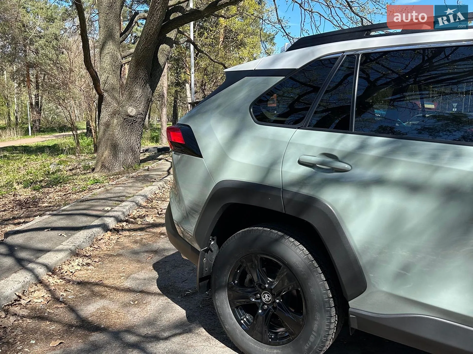 2022 Toyota RAV 4 - мініатюра 10