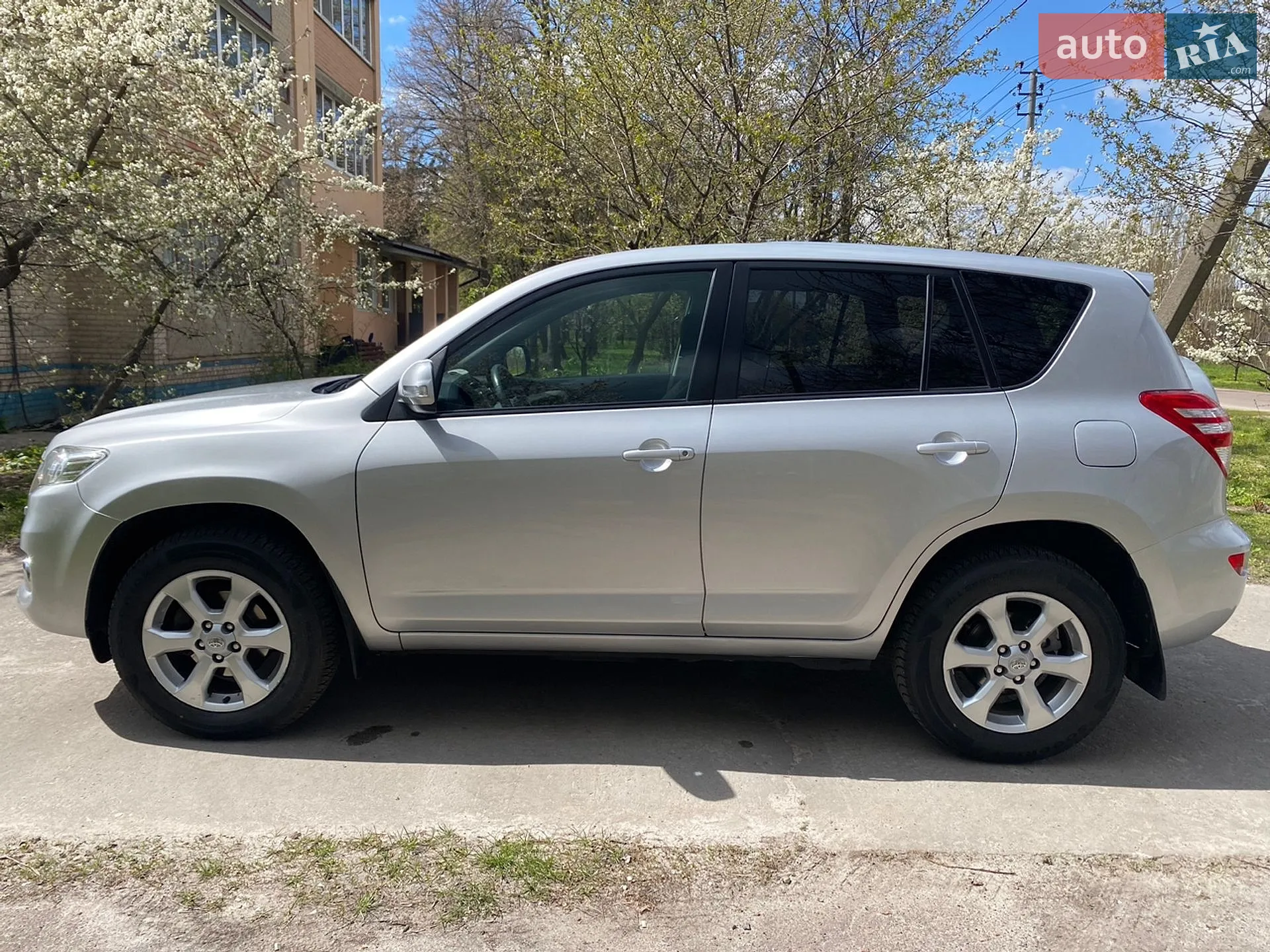 2011 Toyota RAV 4 - мініатюра 9
