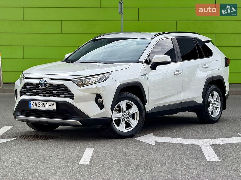 Toyota RAV4 2021