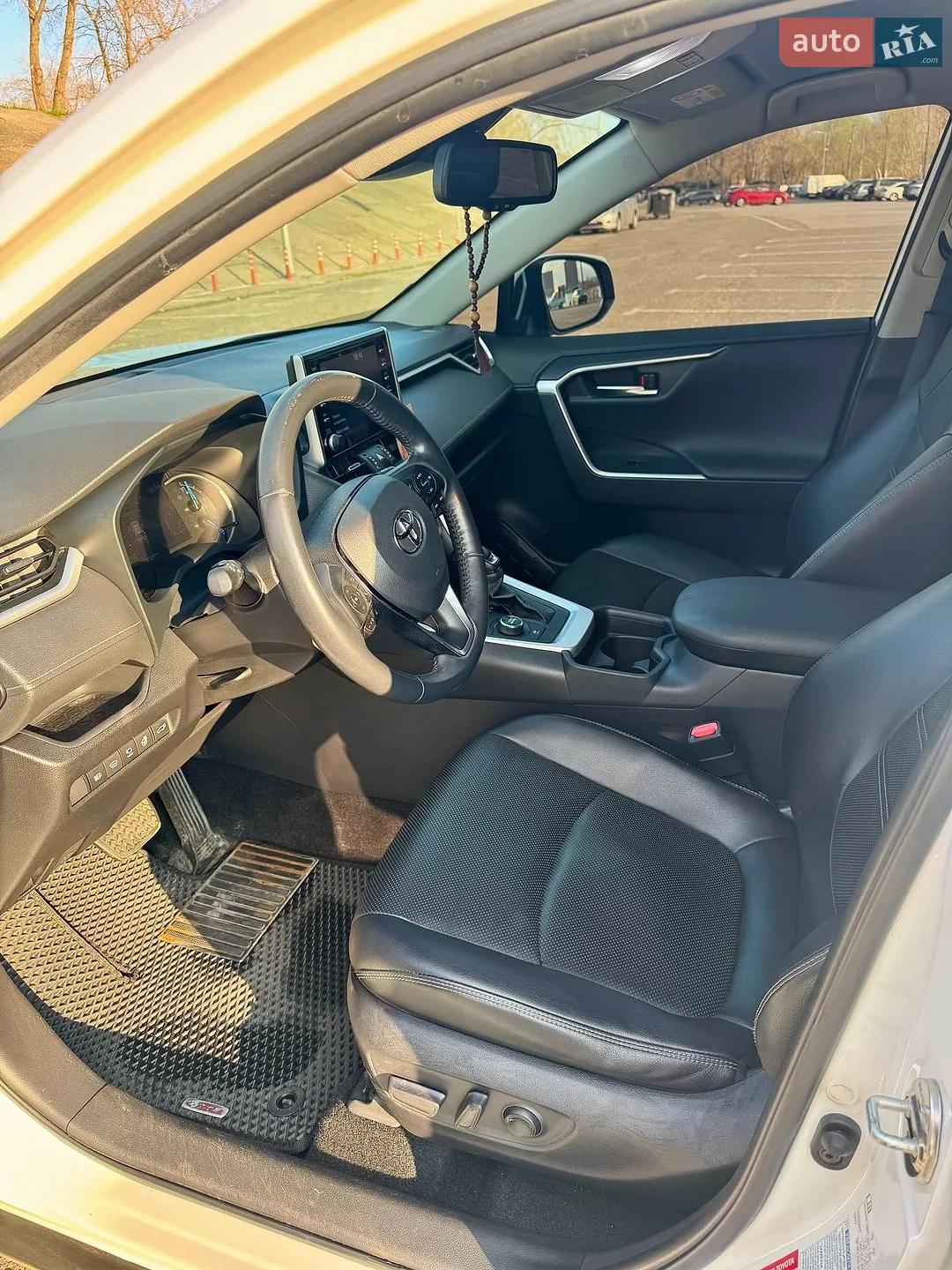 2019 Toyota RAV 4 - мініатюра 19