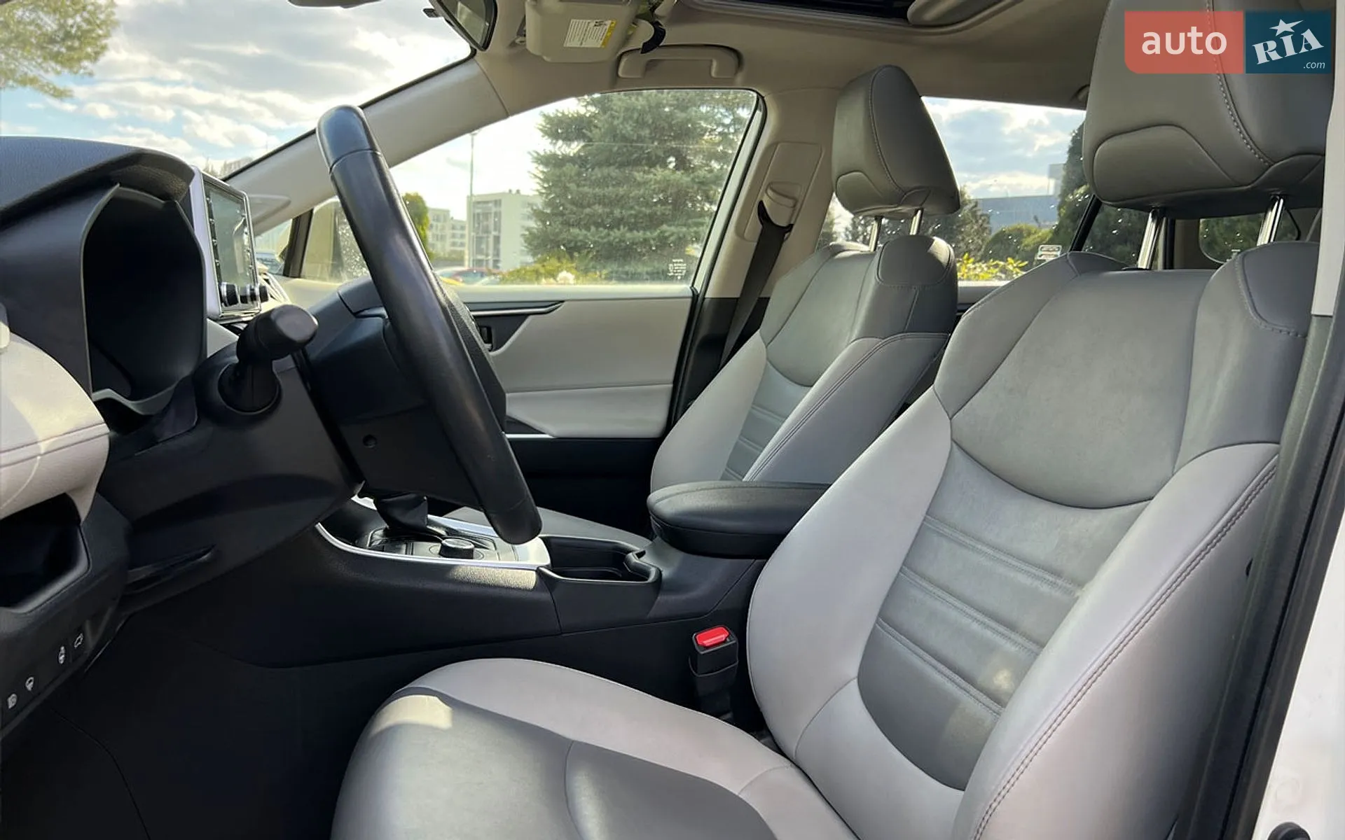 2021 Toyota RAV 4 - мініатюра 9