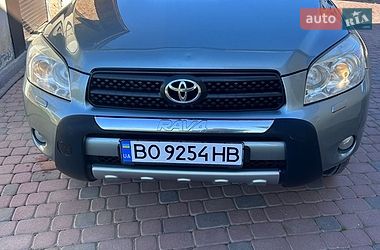 Внедорожник / Кроссовер Toyota RAV4 2007 в Тернополе