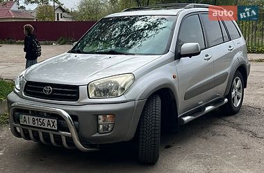Внедорожник / Кроссовер Toyota RAV4 2002 в Калуше