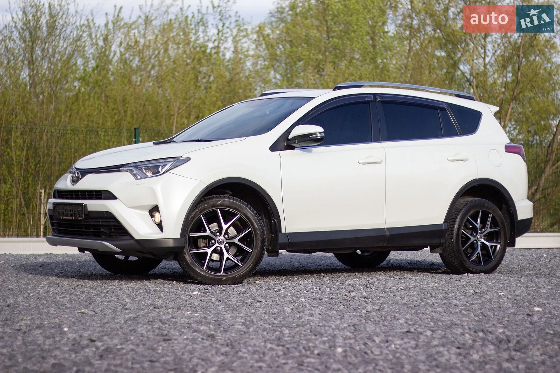 2017 Toyota RAV 4 - мініатюра 12