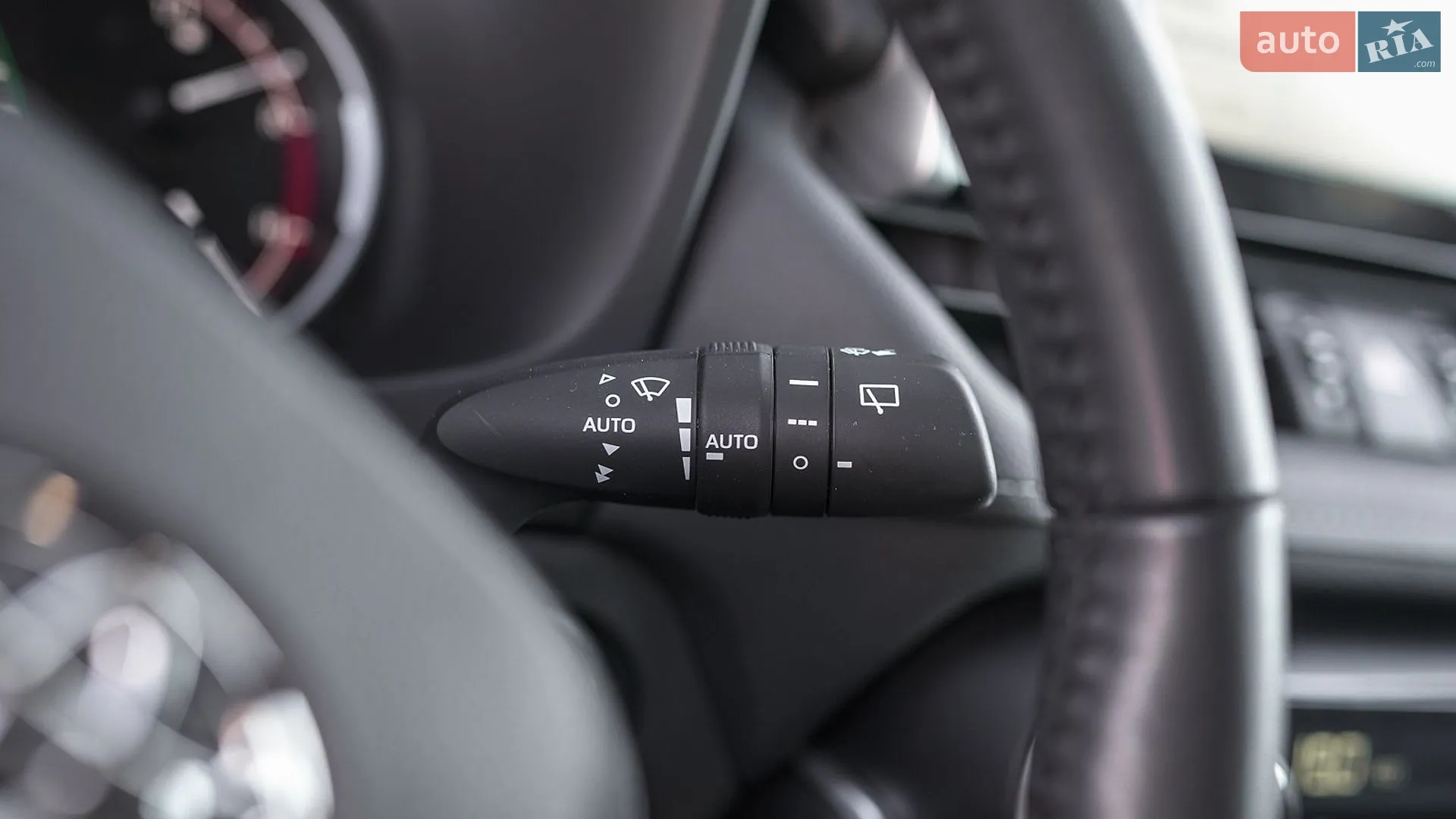 2022 Toyota RAV 4 - мініатюра 19