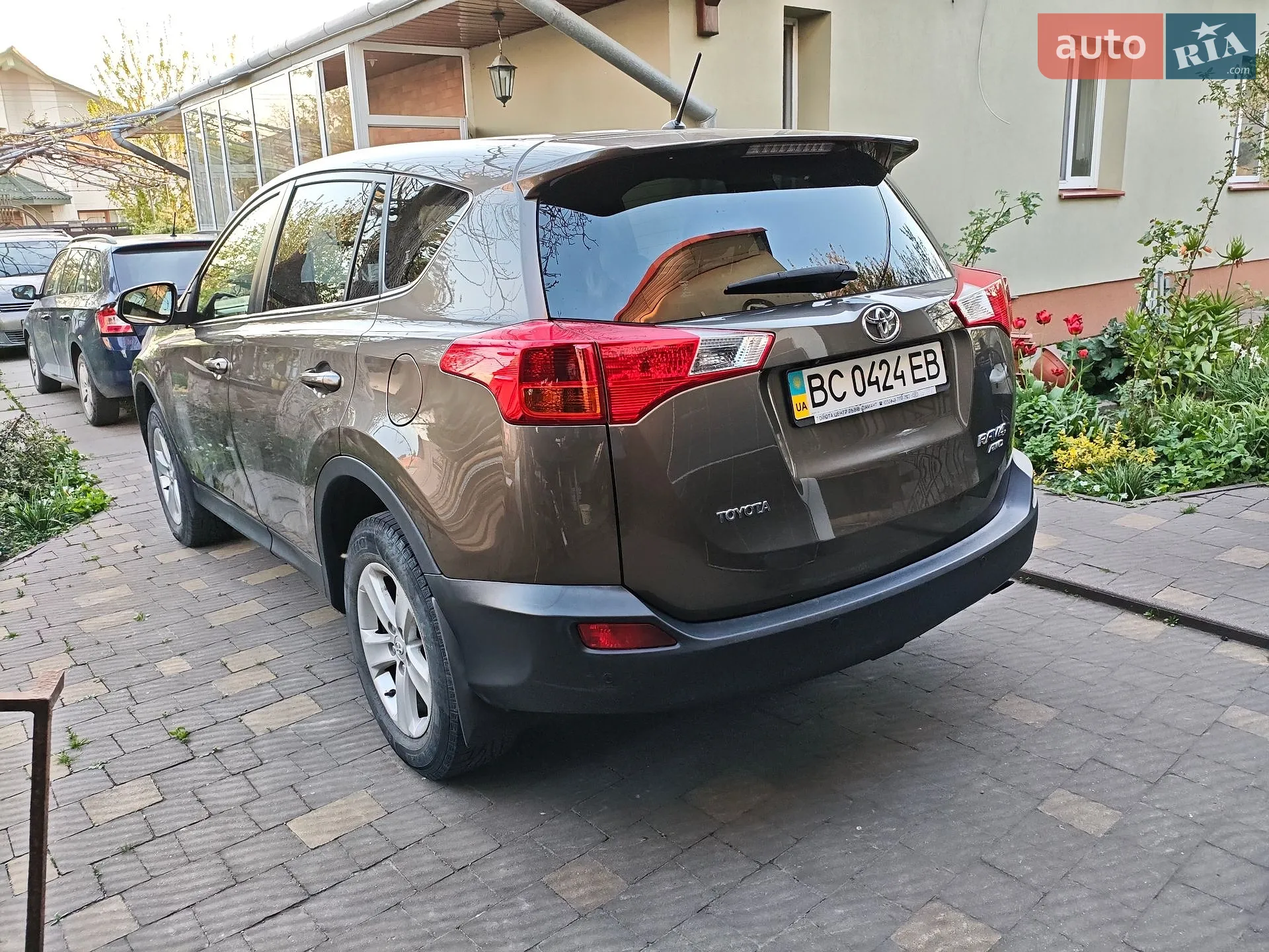 2013 Toyota RAV 4 - мініатюра 4