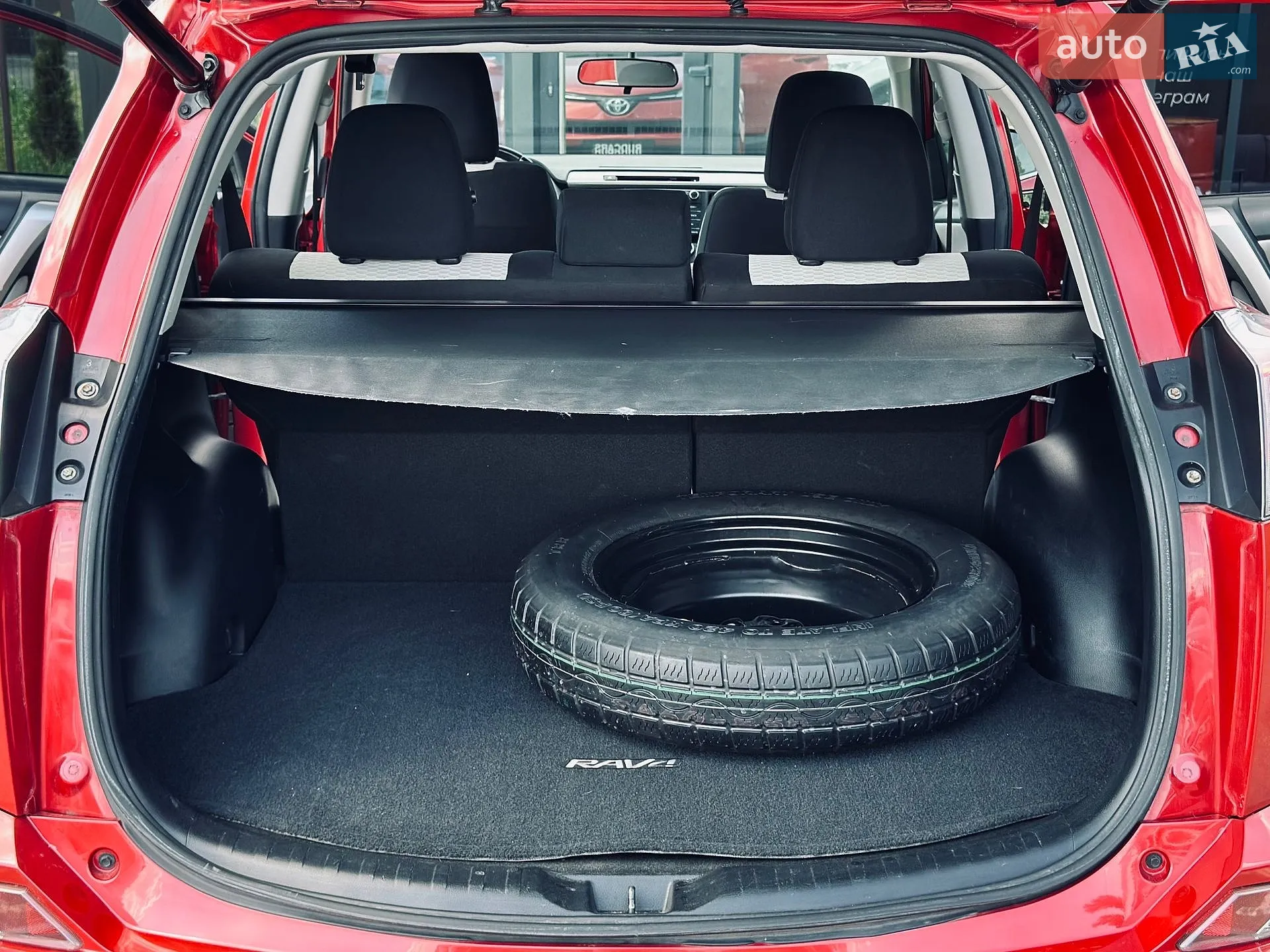 2016 Toyota RAV 4 - мініатюра 8