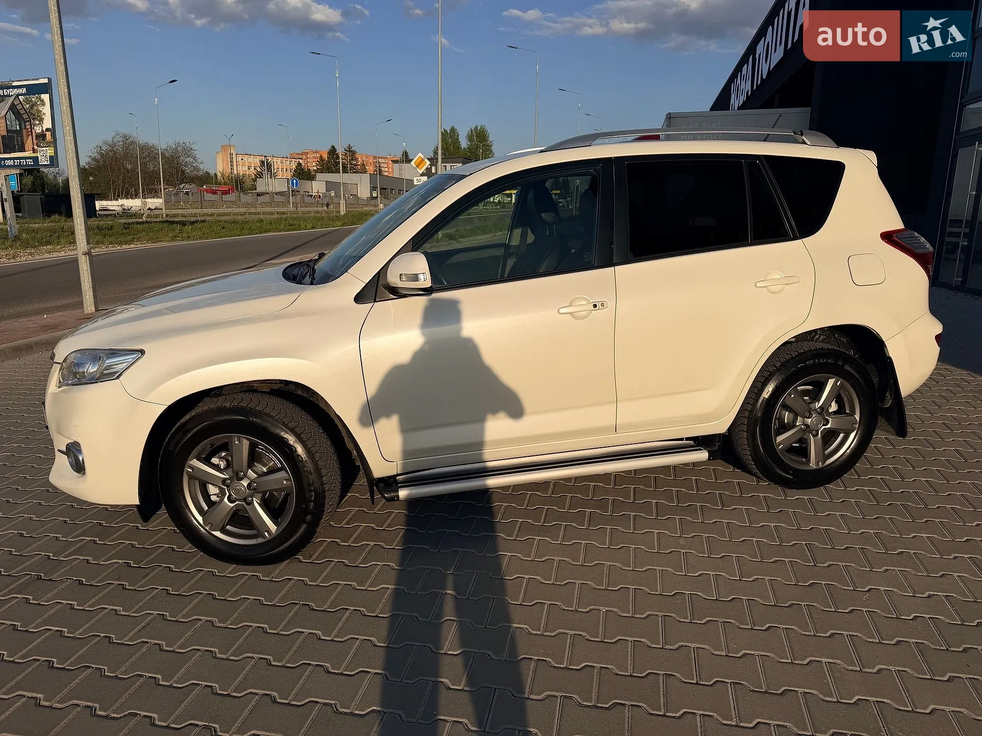 2012 Toyota RAV 4 - мініатюра 5