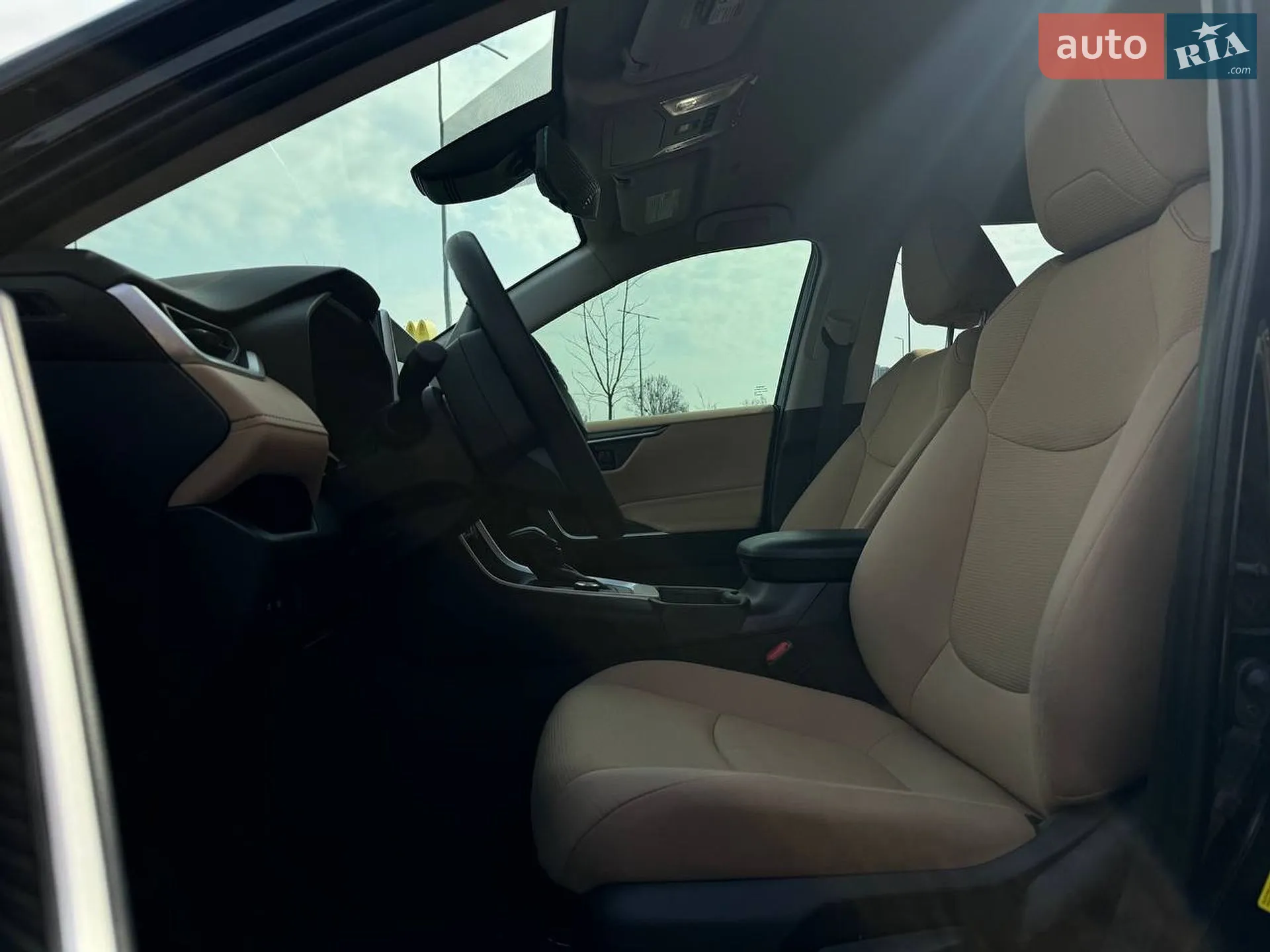 2025 Toyota RAV 4 - мініатюра 9