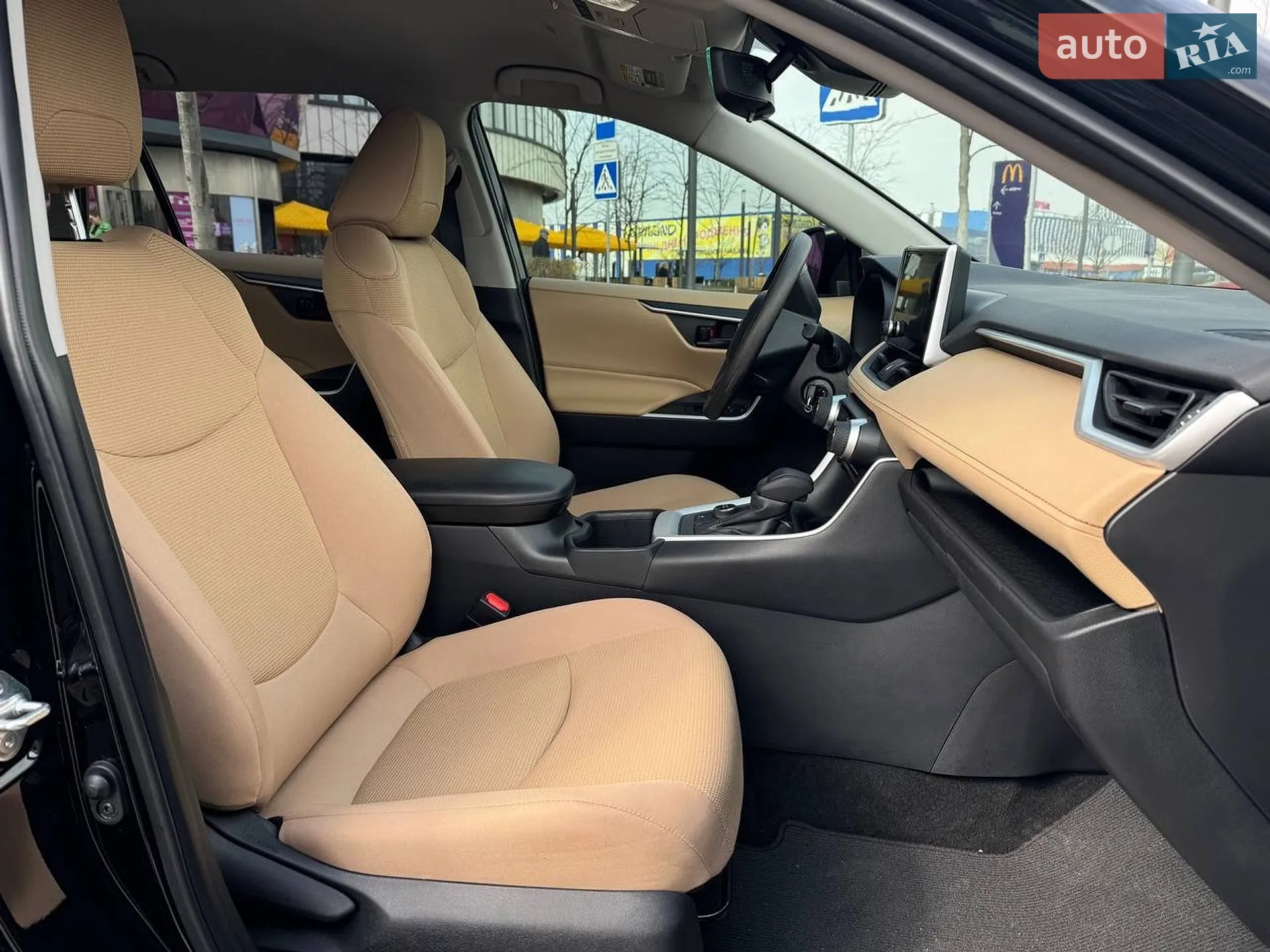 2025 Toyota RAV 4 - мініатюра 12