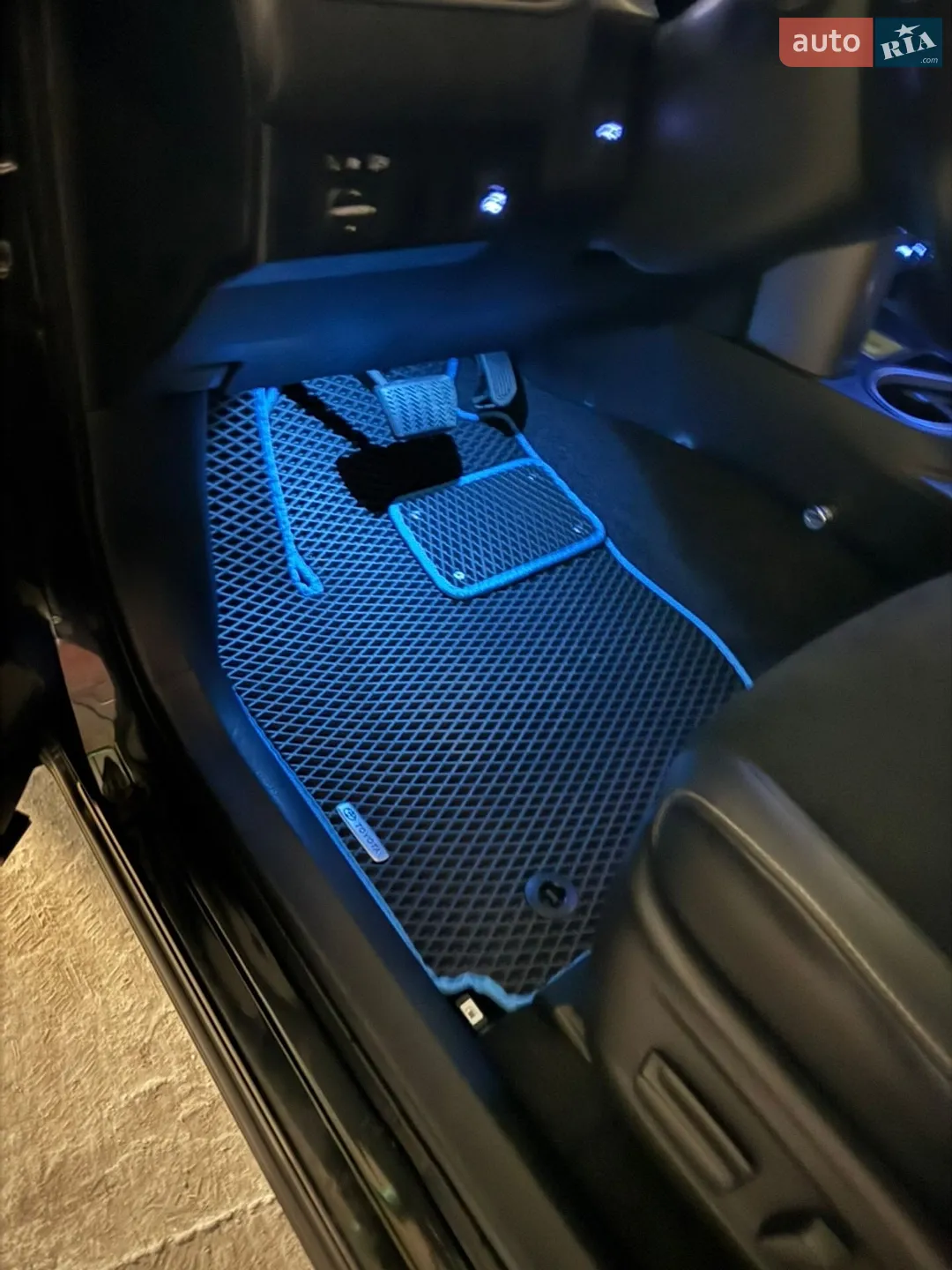 2018 Toyota RAV 4 - мініатюра 13
